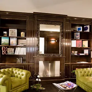 Ares Eiffel Hotel Parijs